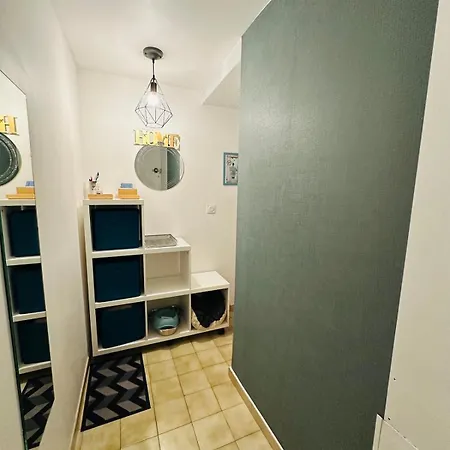 A La Maison *