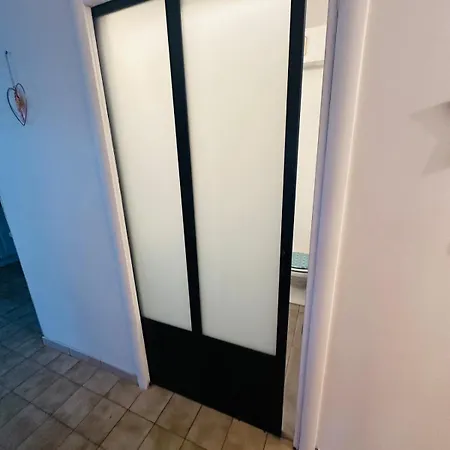 A La Maison